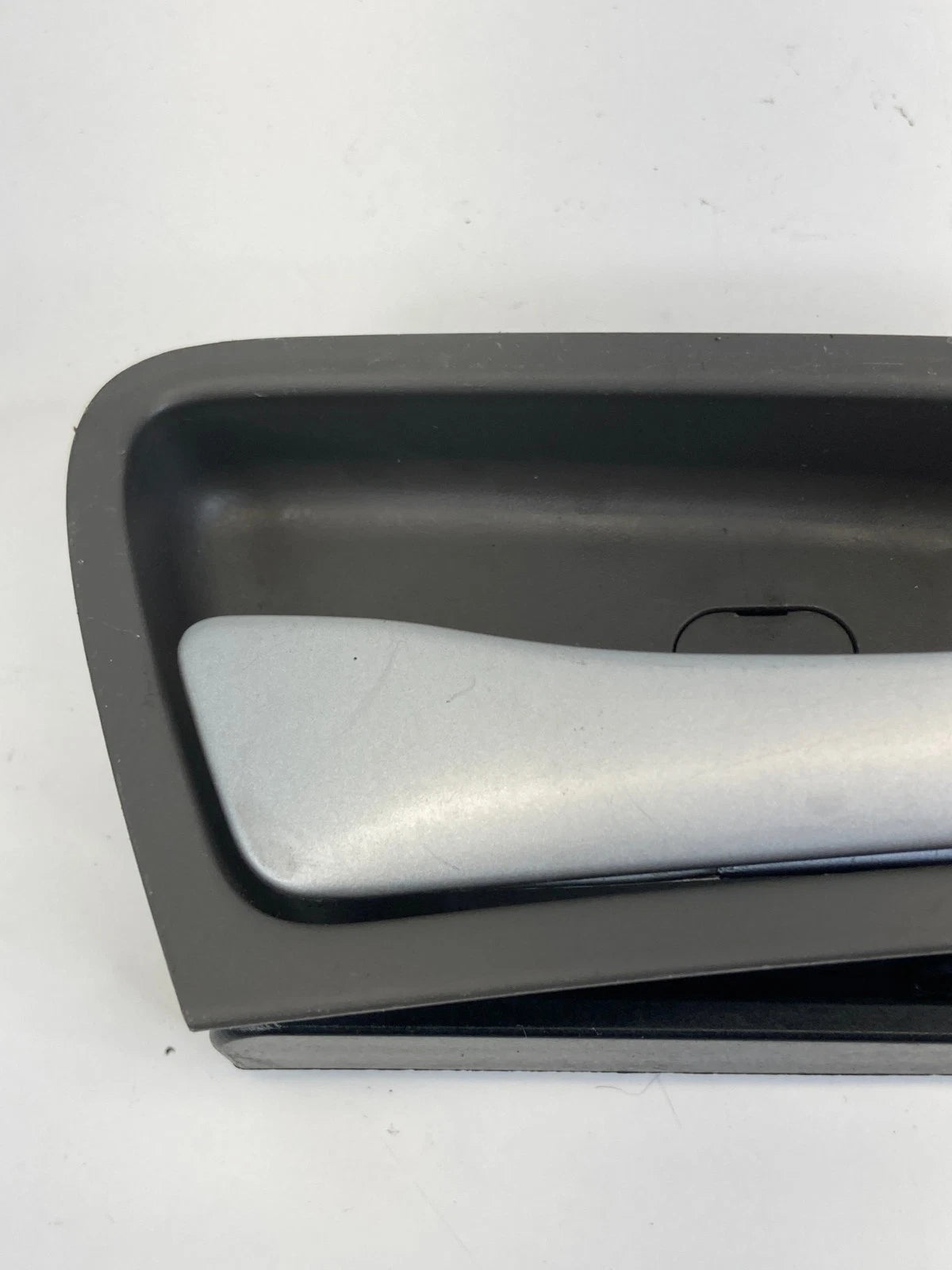 2012-2017 HYUNDAI ACCENT FRONT RIGHT SIDE INSIDE INTERIOR DOOR HANDLE 82623RB000
