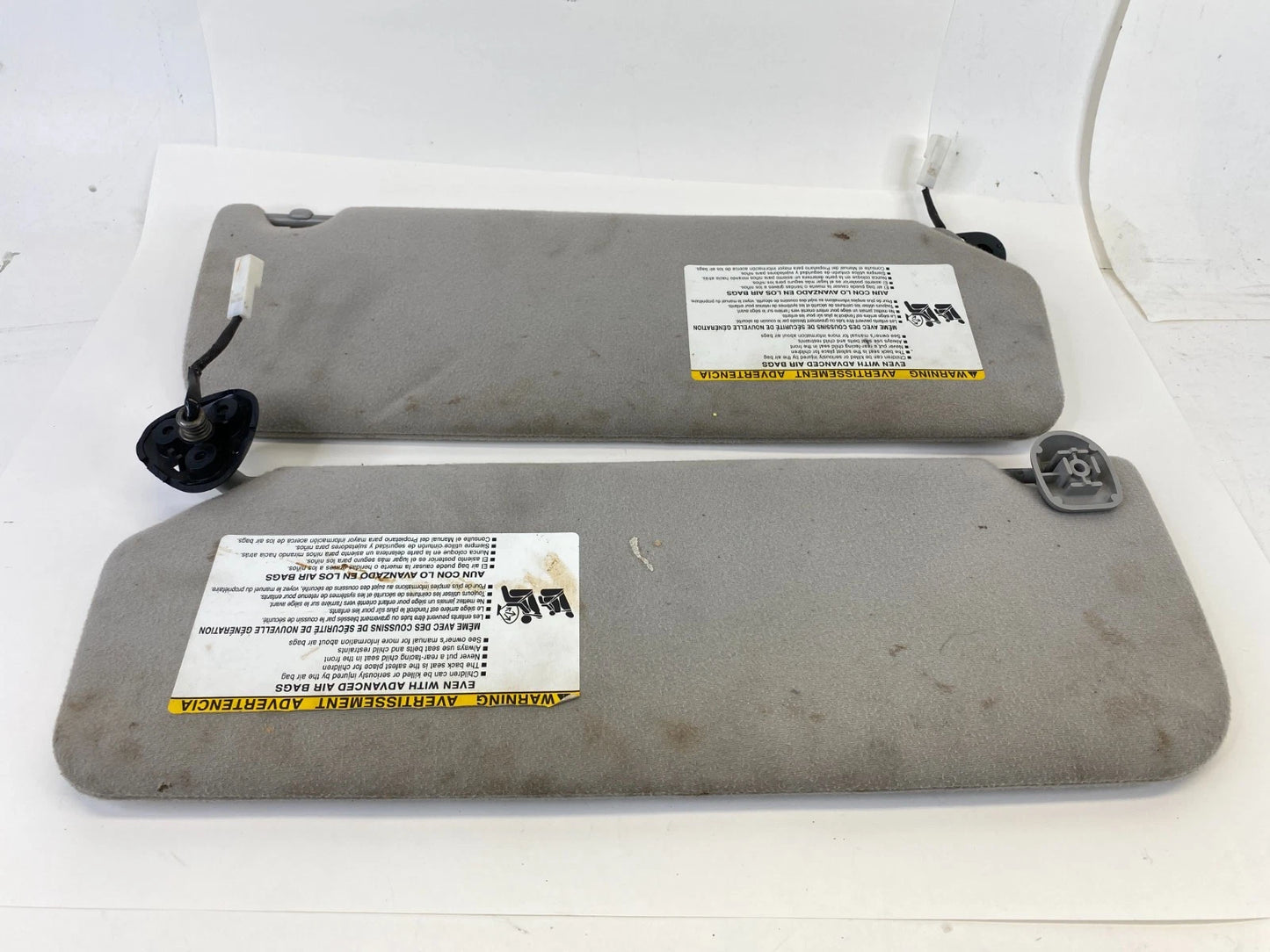 2005-2010 TOYOTA SIENNA LEFT & RIGHT SUNVISOR SUN VISOR SHADE PAIR SET OEM