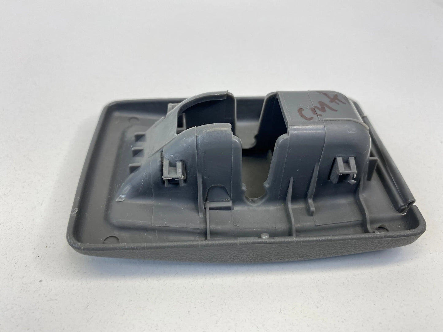 2004-2009 TOYOTA PRIUS CENTER REAR SEAT BACK CHILD ANCHOR COVER TRIM 72996-60110