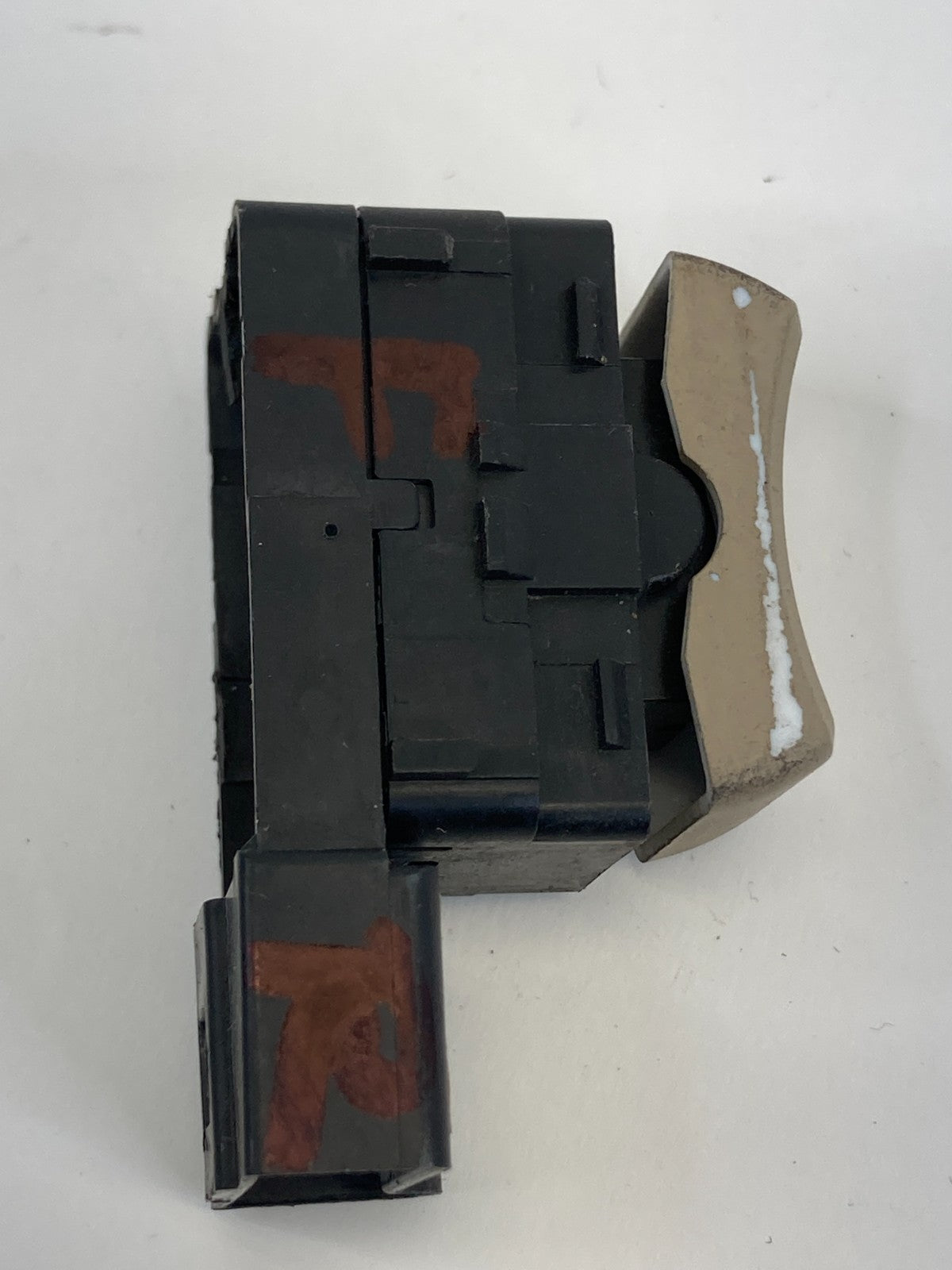 2006-2009 Cadillac SRX Front Right Seat Power Lumbar Control Switch 15210786 OEM