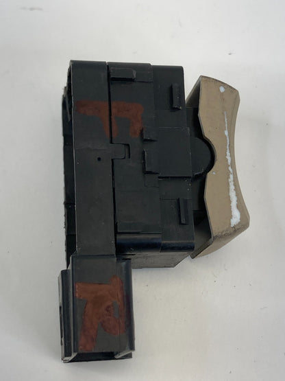 2006-2009 Cadillac SRX Front Right Seat Power Lumbar Control Switch 15210786 OEM