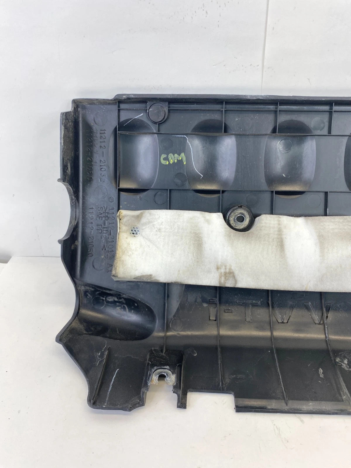 2006-2012 TOYOTA YARIS 1.5L L4 ENGINE COVER APPEARANCE TRIM 11212-21012 OEM