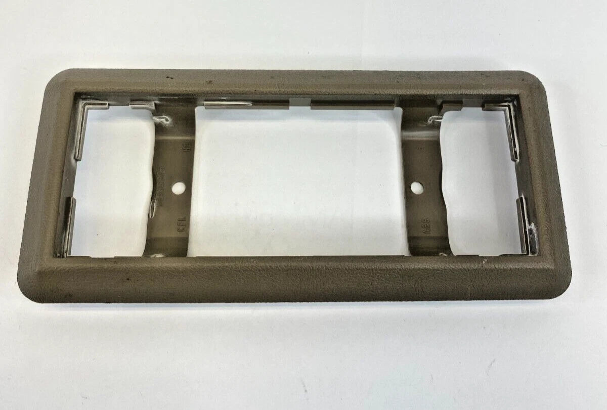1999 2000 CADILLAC ESCALADE 4-DR INTERIOR ROOF CONTROL COVER BEZEL TRIM 15686975