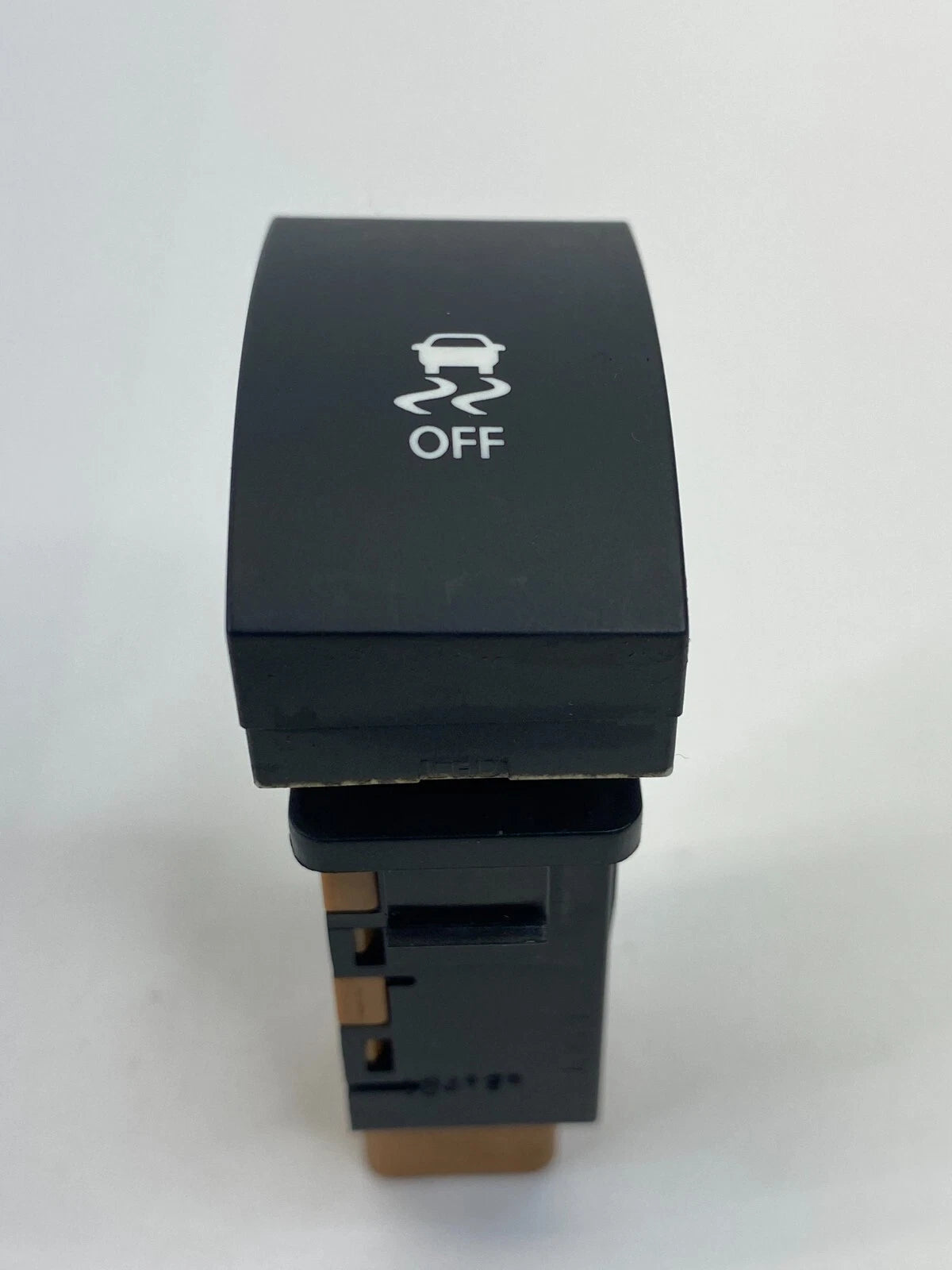 2010 2011 2012 2013 KIA FORTE DASH TRACTION BUTTON SWITCH 202007239 OEM