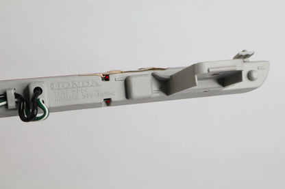 2004-2008 ACURA TL SEDAN REAR HIGH MOUNT THIRD 3RD BRAKE STOP LIGHT LED OEM