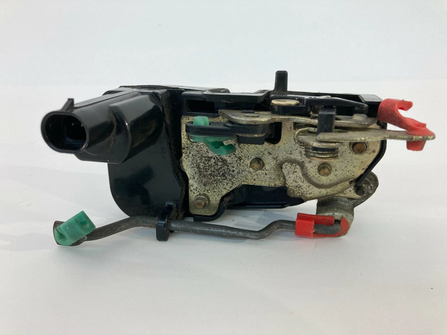 1993 93 CHRYSLER IMPERIAL SEDAN REAR LEFT SIDE DOOR LOCK LATCH ACTUATOR OEM