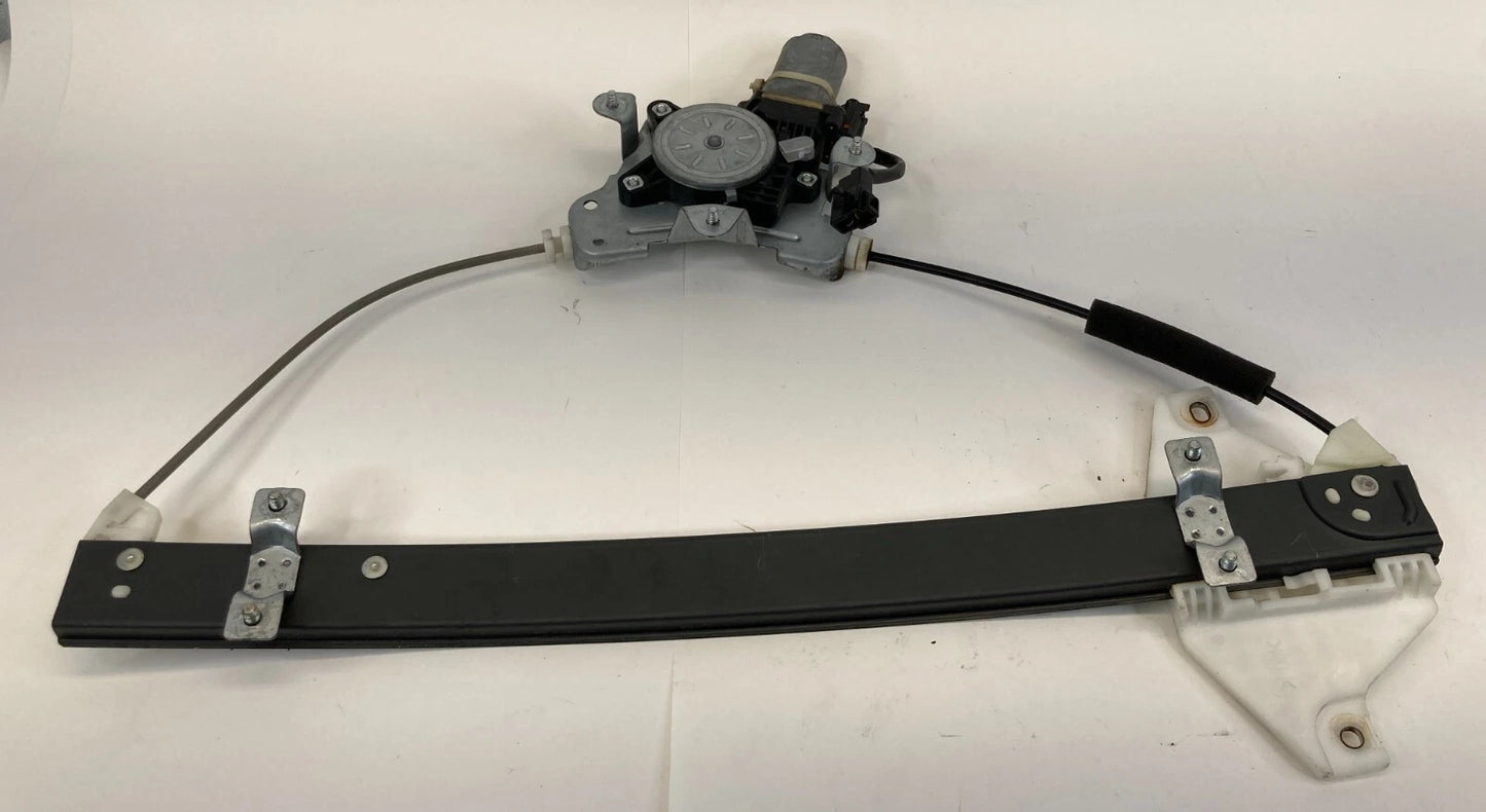 2008-2010 SATURN VUE REAR RIGHT DOOR POWER WINDOW REGULATOR W/ MOTOR OEM