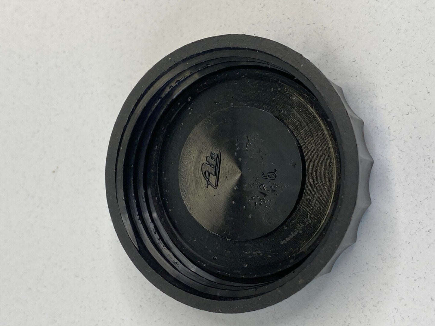 2006-2012 Mercedes-Benz R350 Brake Fluid Master Cylinder Cap Reservoir OEM