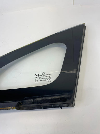 2012-2017 KIA RIO LEFT FRONT WINDSHIELD PILLAR VENT GLASS WINDOW DRIVER LH OEM