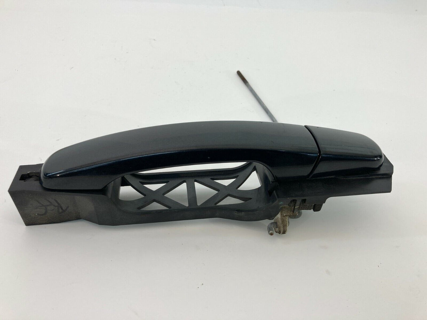 2007-2009 Saturn Aura Front Right Passenger Side Exterior Door Handle Assembly