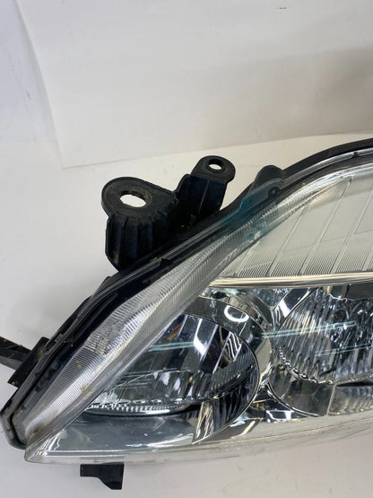 2009 2010 TOYOTA COROLLA FRONT LEFT DRIVER HEADLIGHT HEADLAMP OEM