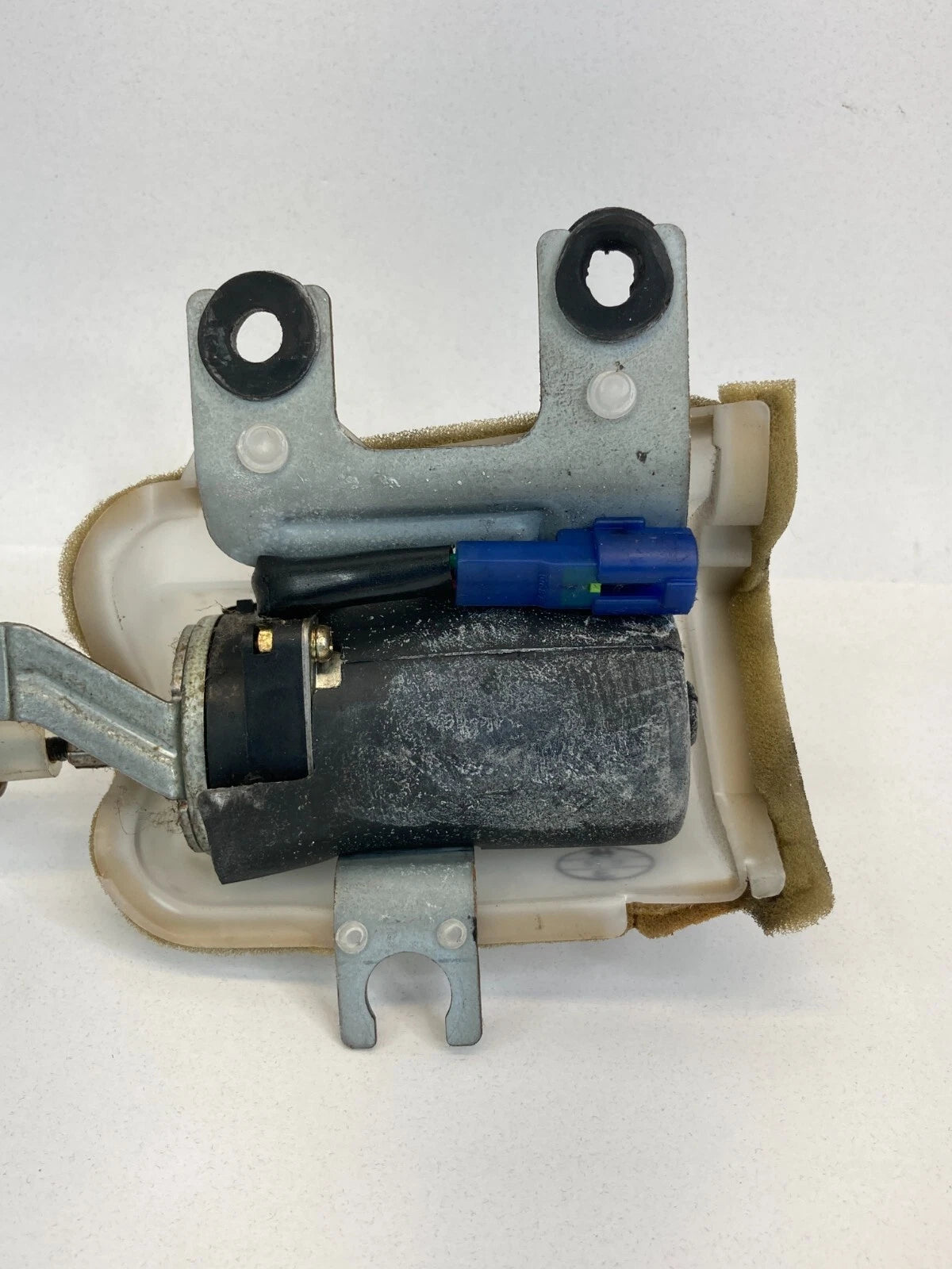 1993 1994 LEXUS LS400 FRONT RIGHT SIDE SEAT BELT HEIGHT ADJUSTMENT MOTOR FR RH