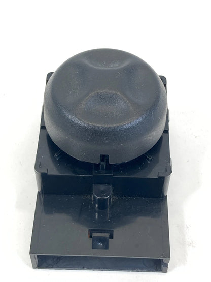 2007-2009 GMC YUKON FRONT LEFT SEAT POWER LUMBAR CONTROL SWITCH 15785408 OEM