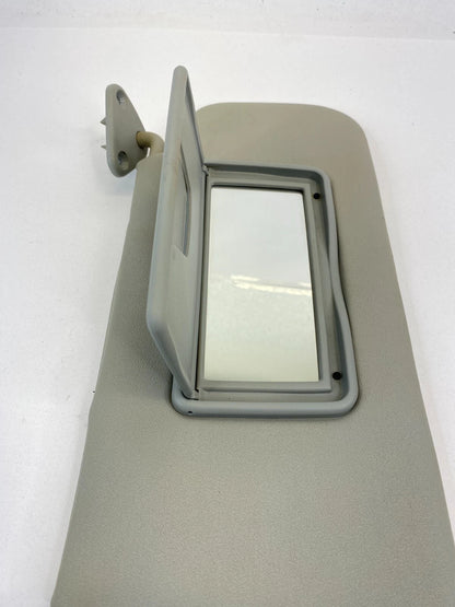 07-13 MITSUBISHI OUTLANDER RIGHT PASSENGER SUNVISOR SUN VISOR SHADE W/ MIRROR