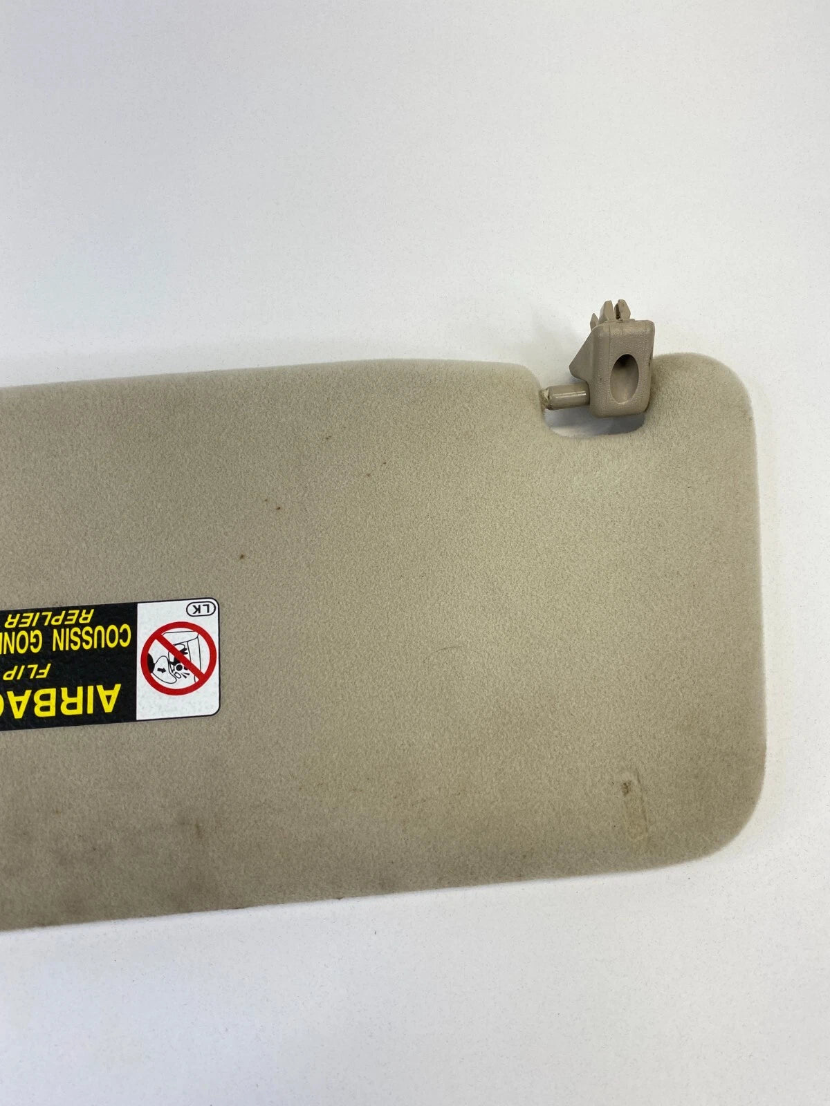 1999-2003 LEXUS RX300 FRONT RIGHT PASSENGER SIDE SUNVISOR SUN VISOR W/ LIGHT OEM