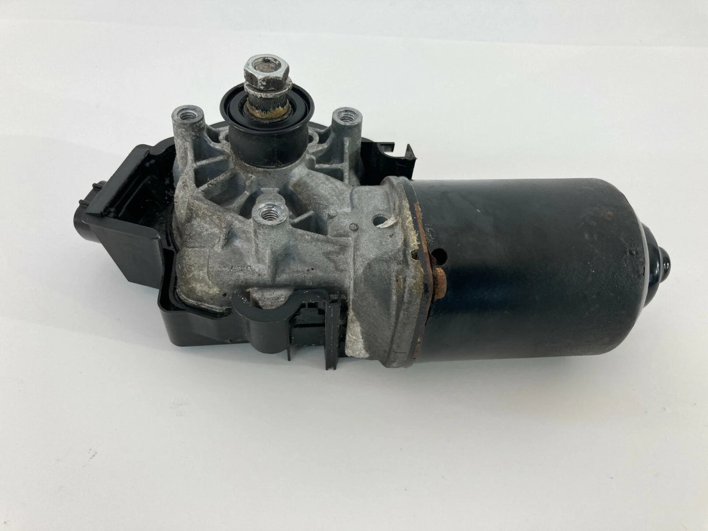 2004 05 06 07 2008 TOYOTA SOLARA FRONT WINDSHIELD WIPER MOTOR 85110-AA050 OEM