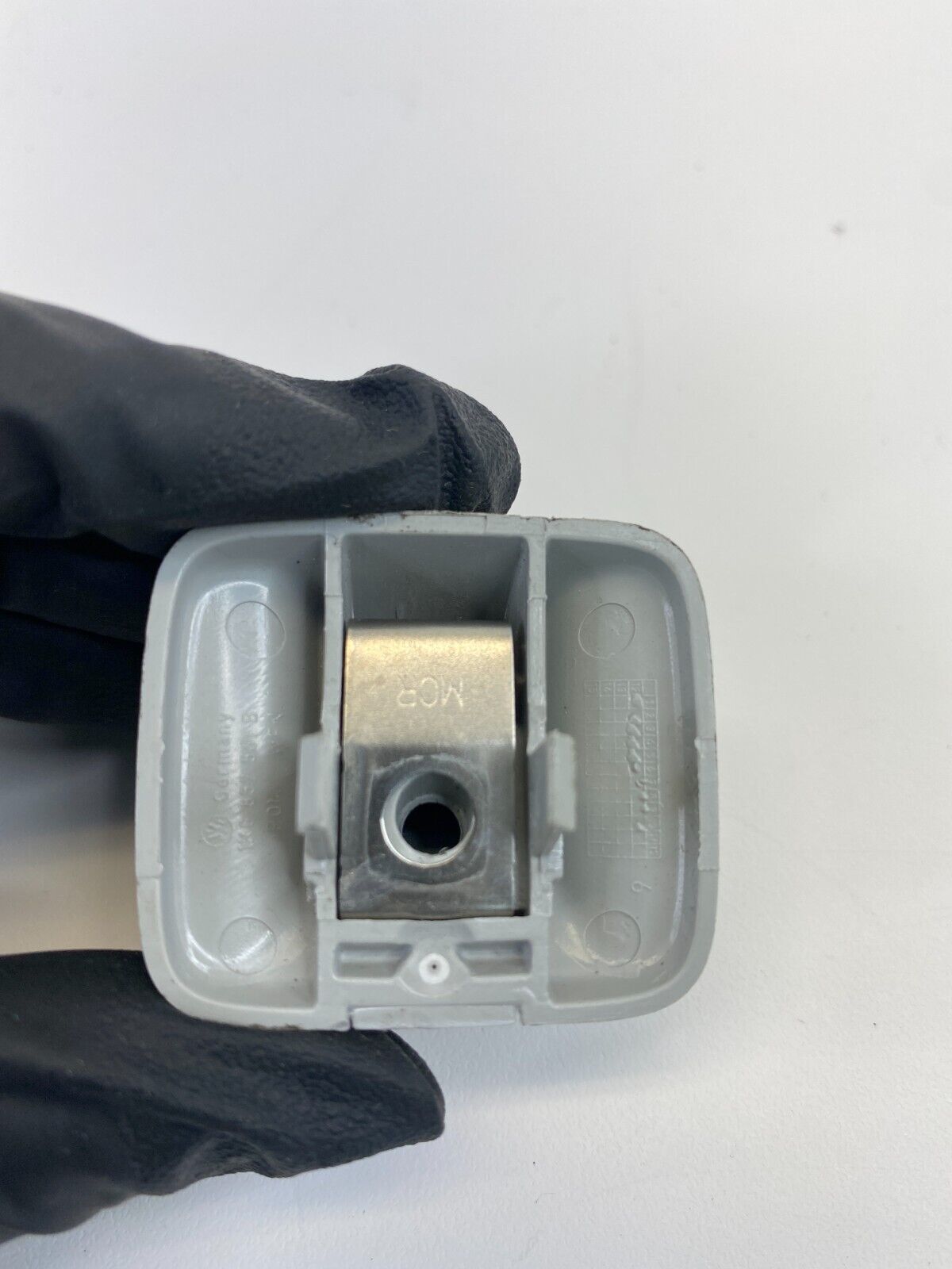 2011-2018 VW Jetta Front Sun Visor Holder Sunvisor Hook Clip Hanger 1K0857561B