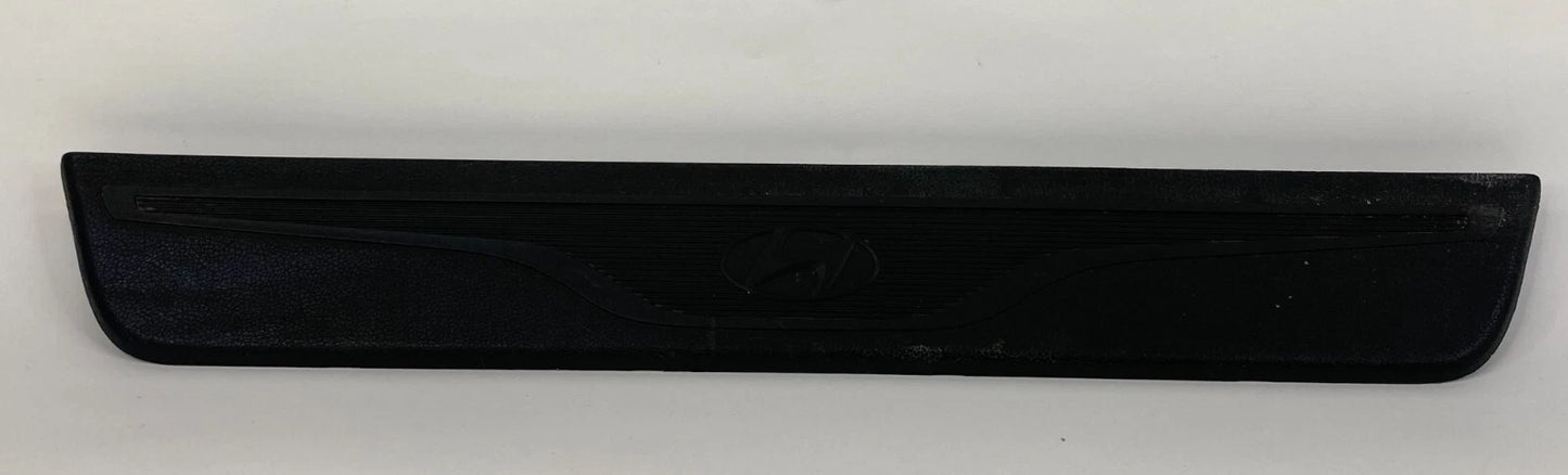 2011-2013 HYUNDAI ELANTRA FRONT LEFT DRIVER DOOR SCUFF PLATE TRIM 85872-3Y000 US