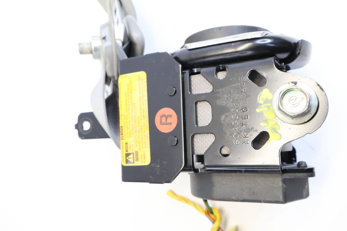 2007-2010 HYUNDAI ELANTRA FRONT RIGHT SEAT BELT RETRACTOR PRETENSIONER 604333800
