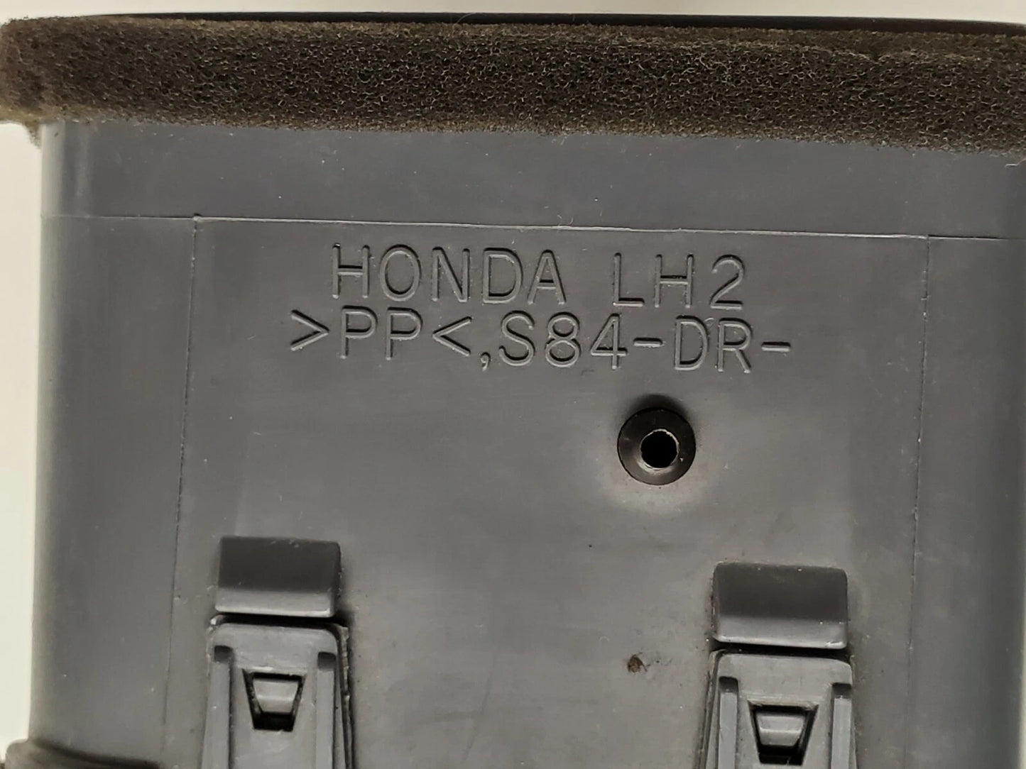 98 99 00 01 02 HONDA ACCORD LEFT DRIVER DASH AC AIR VENT W/ CRUISE CONTROL NH284