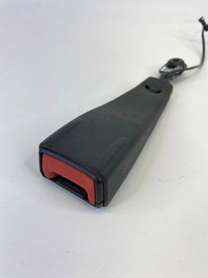 11-16 CHEVY CRUZE 16 CRUZE LIMITED FRONT RIGHT SIDE SEAT BELT BUCKLE 618680800A