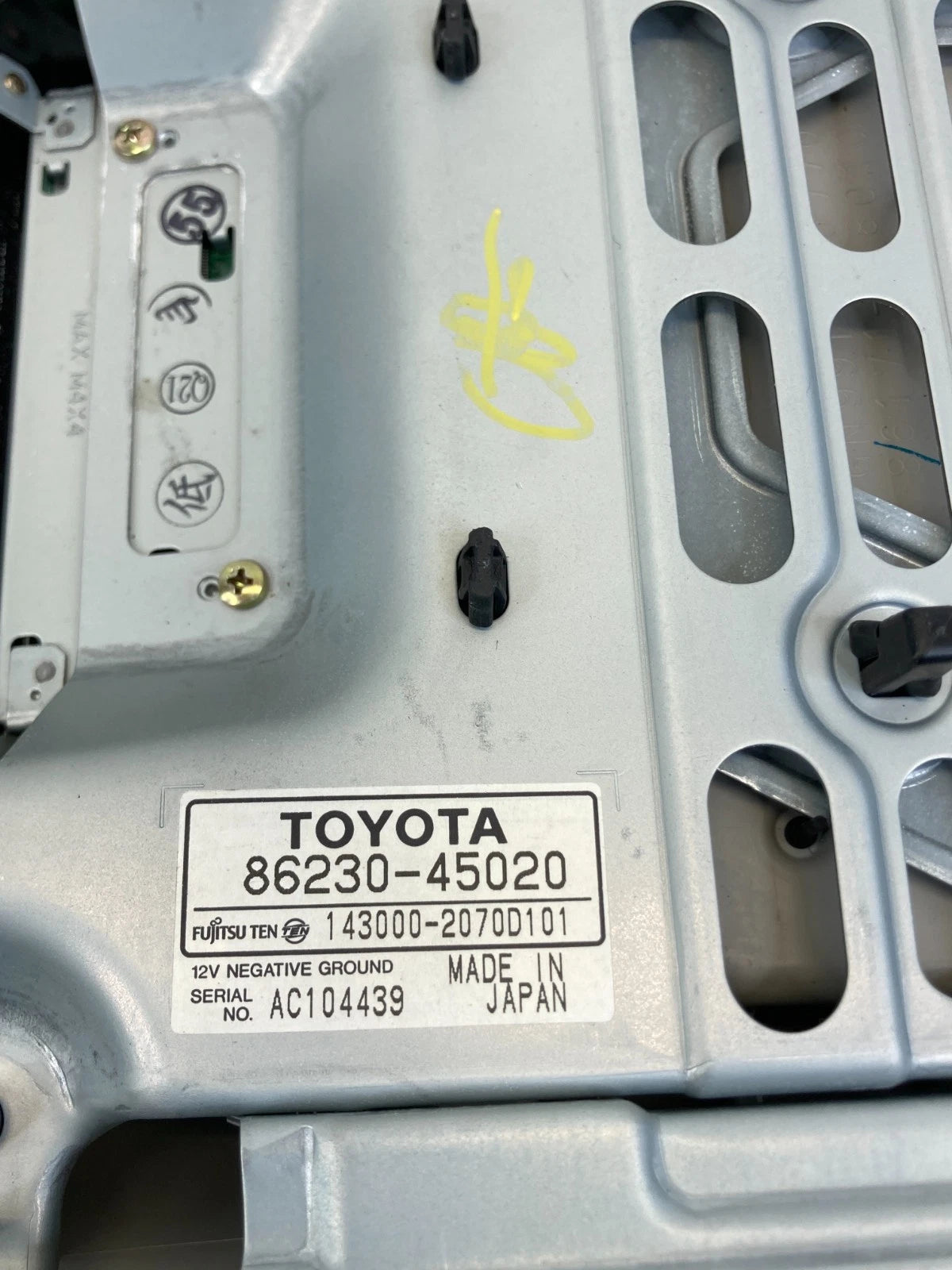2004-2006 TOYOTA SIENNA REAR OVERHEAD AUDIO CONTROL PANEL 86230-45020 OEM