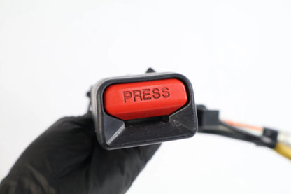 2007-2011 HONDA CR-V FRONT RIGHT PASSENGER SEAT BELT BUCKLE PRETENSIONER OEM