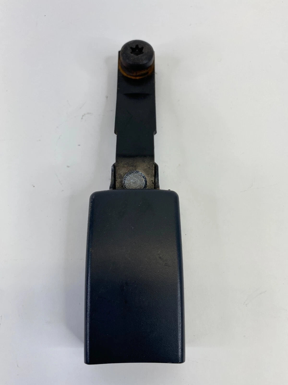 2009 2010 DODGE JOURNEY 2009 SEBRING FRONT RIGHT SEAT BELT BUCKLE 0YS361DVAC OEM
