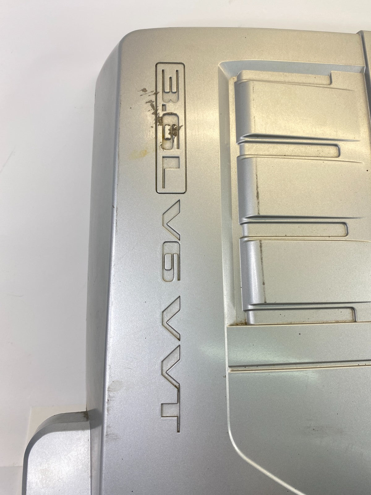 04 05 06 07 08 09 Cadillac SRX 3.6L V6 VVT Engine Motor Cover Shield OEM