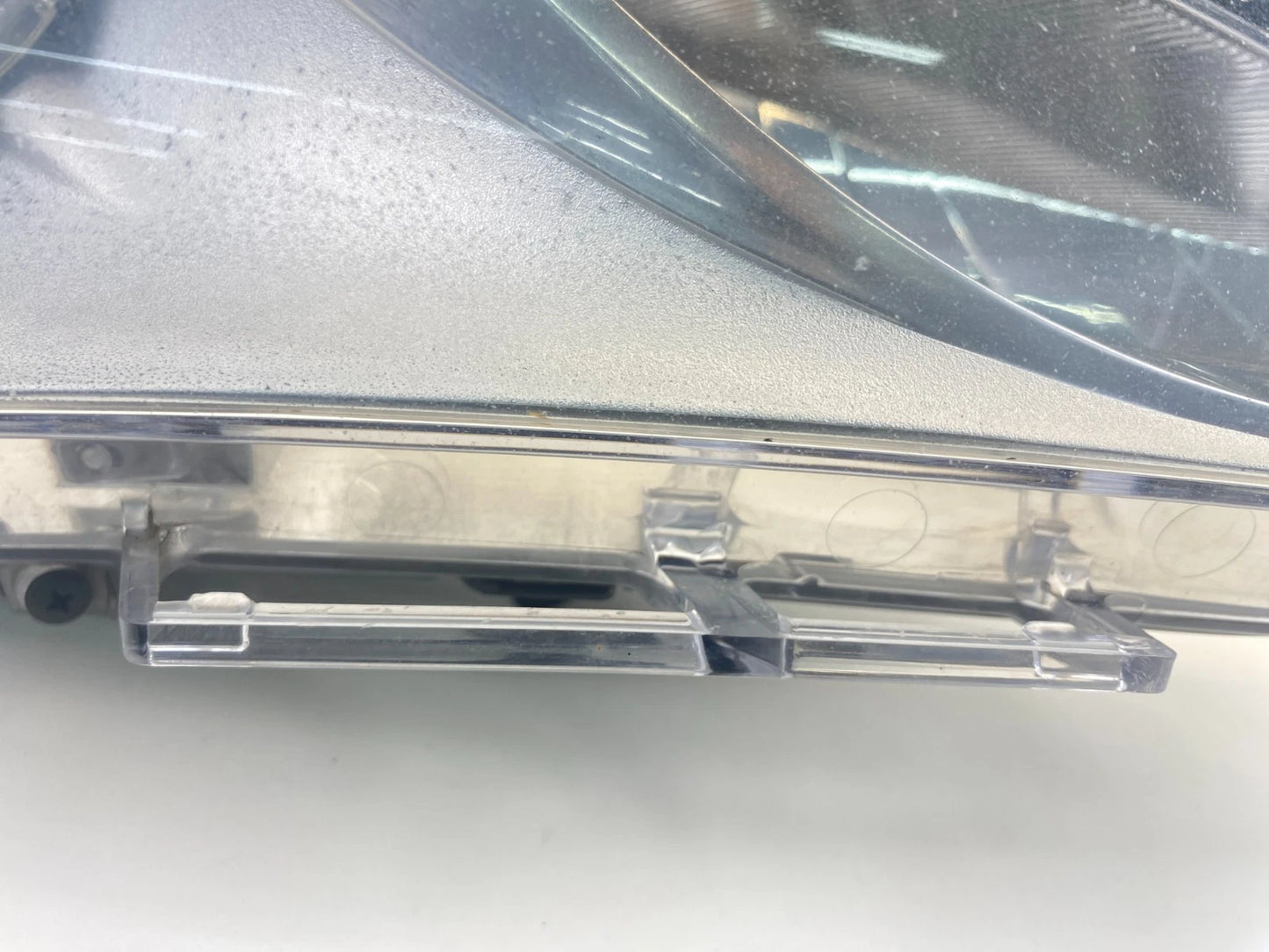 2011-2014 Hyundai Sonata Front Right Side Headlight Headlamp Halogen 92102-3Q