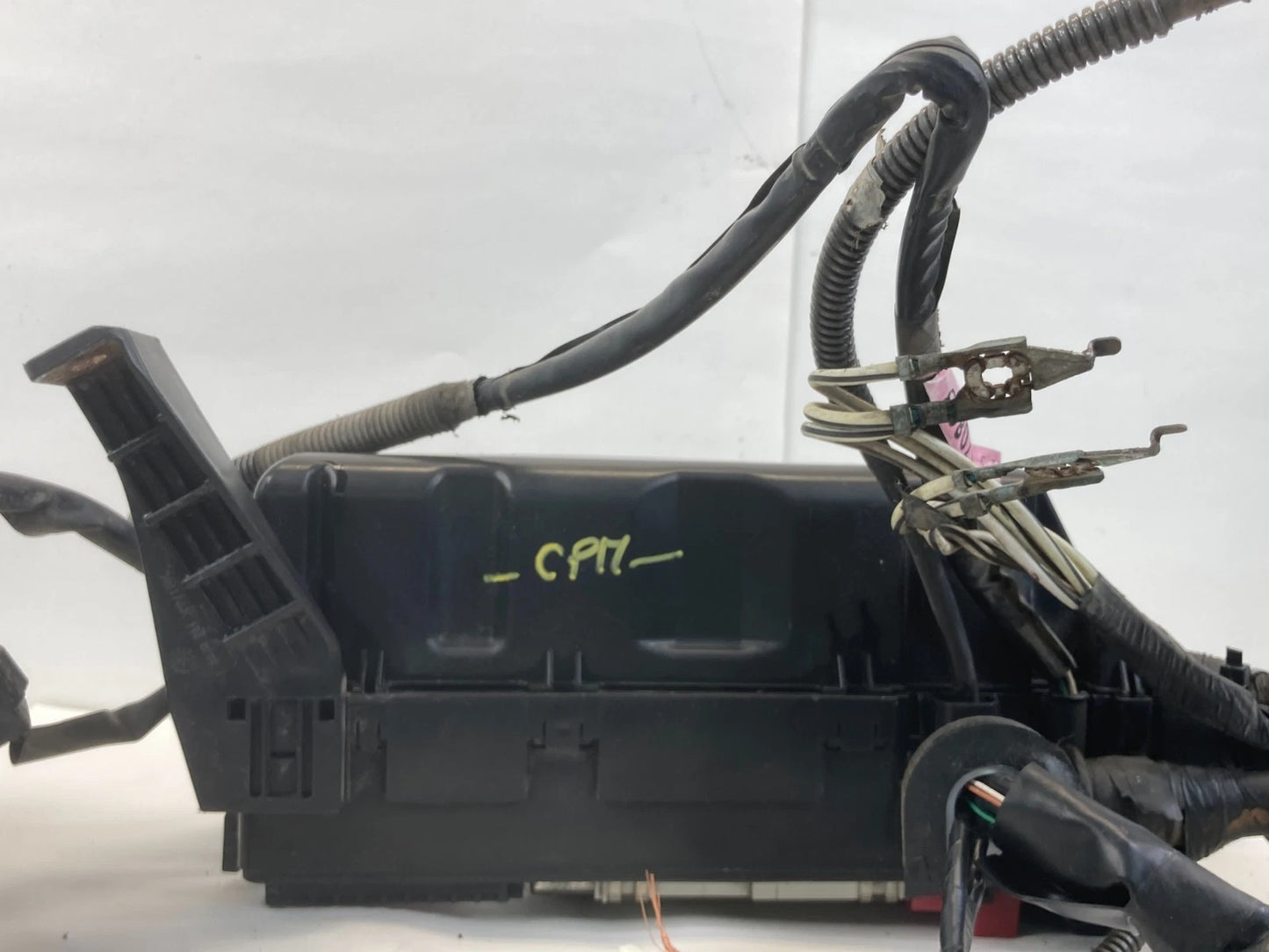 04-09 TOYOTA PRIUS 1.5L ENGINE FUSE BOX RELAY BLOCK JUNCTION WIRE 8212147080 OEM