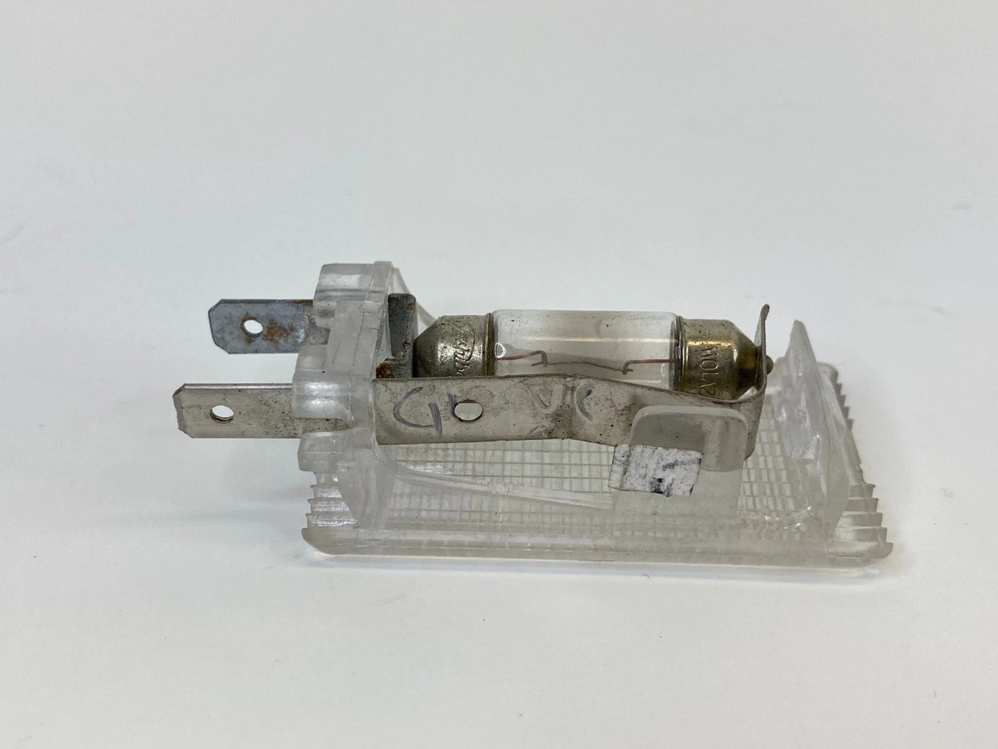 2012-2015 CHEVROLET CAPTIVA SPORT DASH GLOVE BOX INNER COURTESY LIGHT LAMP OEM