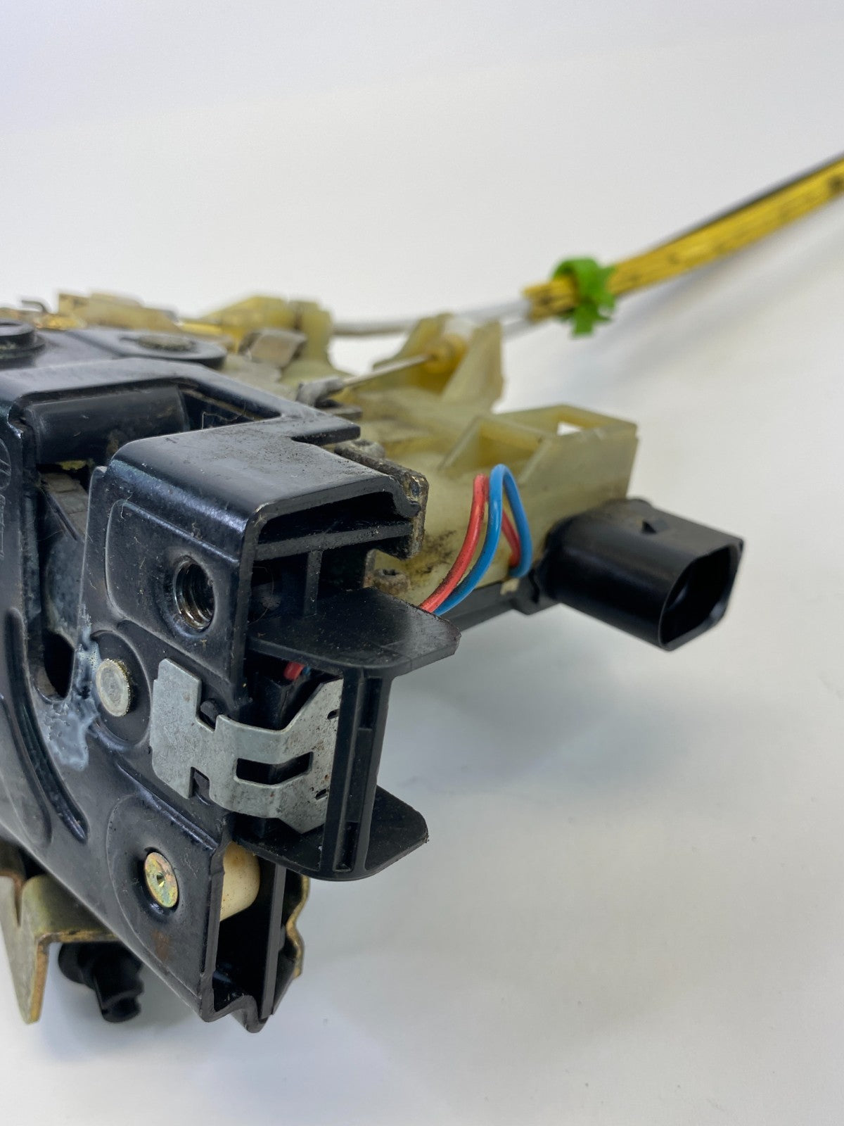 1998-2004 Audi A6 Quattro Rear Left Back Side Door Latch Release Actuator OEM