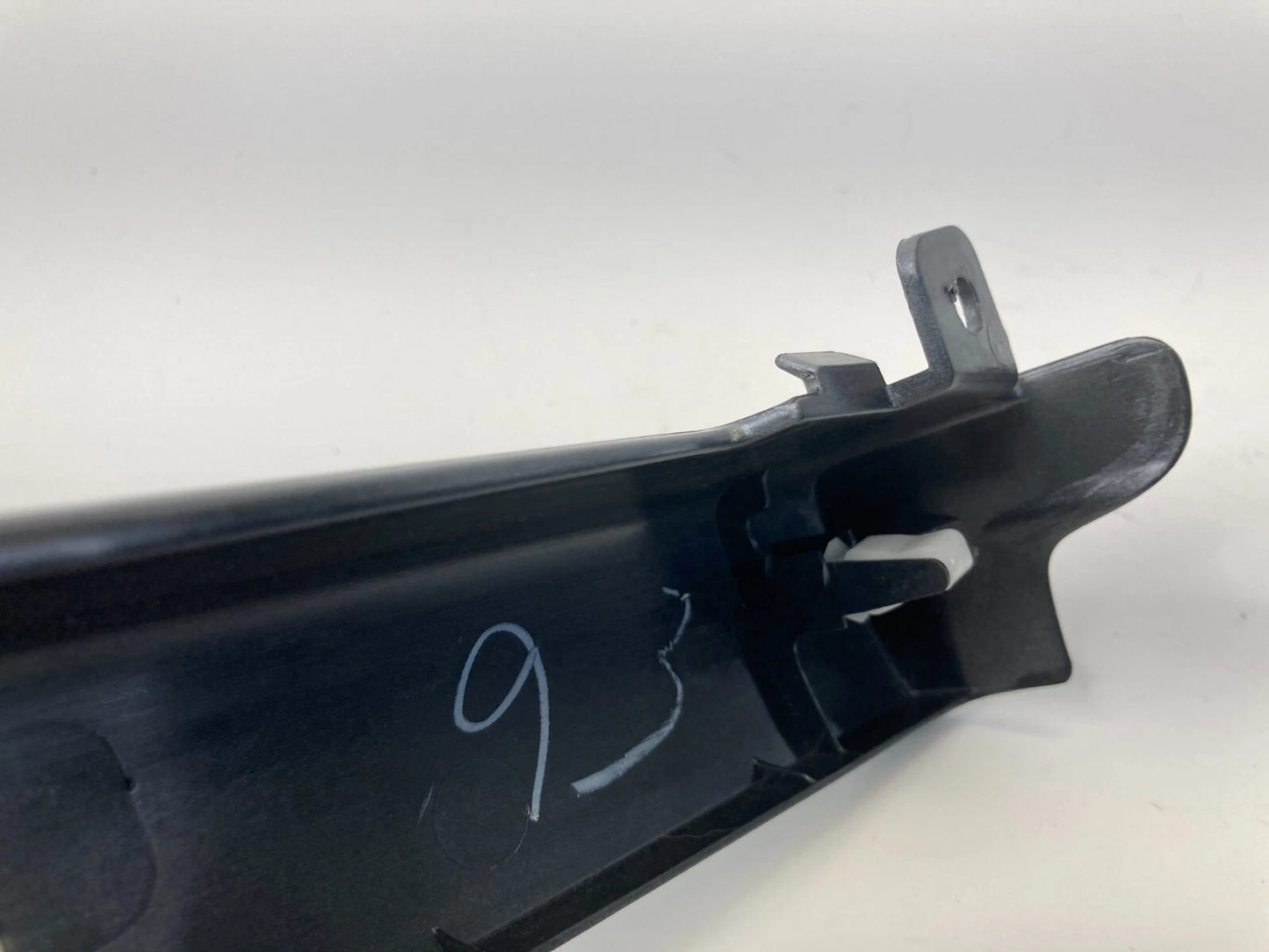 2008-2011 MITSUBISHI LANCER DASH RIGHT TRIM MOLDING GARNISH COVER 8002A196ZZ OEM