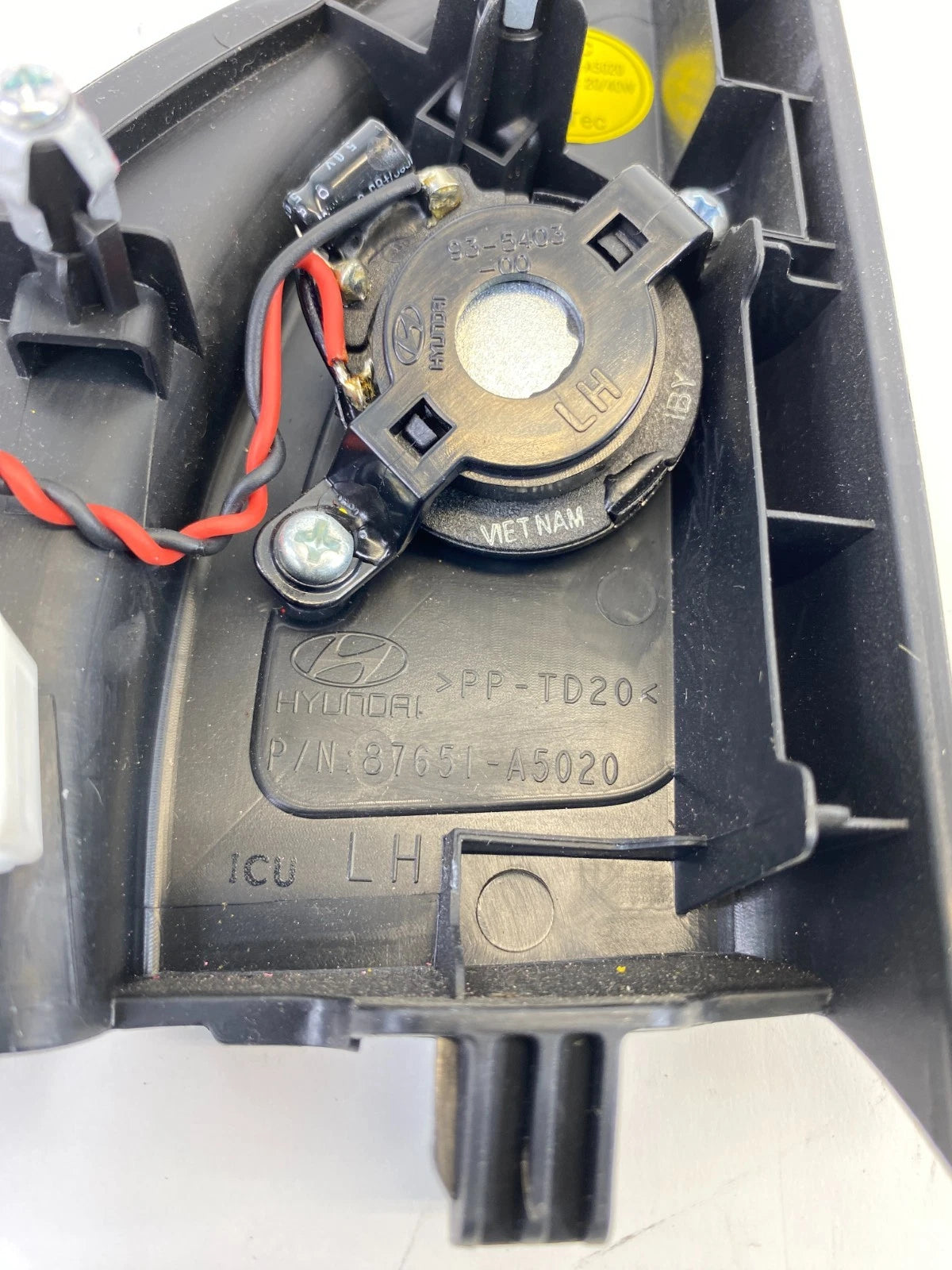 13-17 HYUNDAI ELANTRA GT FRONT LEFT DOOR TWEETER SPEAKER W/COVER 87651-A5020 OEM