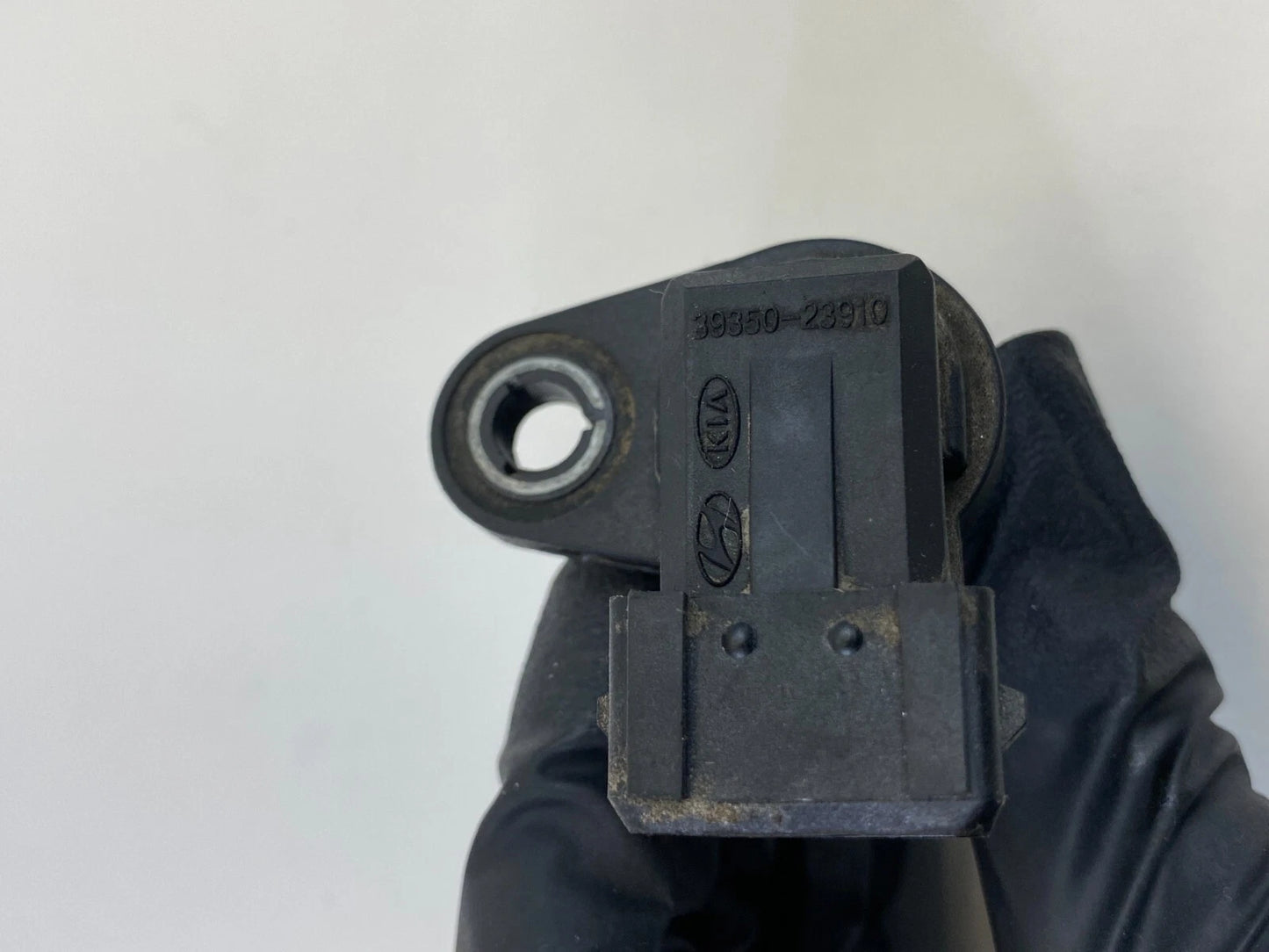 2014-2016 KIA FORTE 10-16 SOUL 1.8L 16V CAMSHAFT POSITION SENSOR 39350-23910 OEM