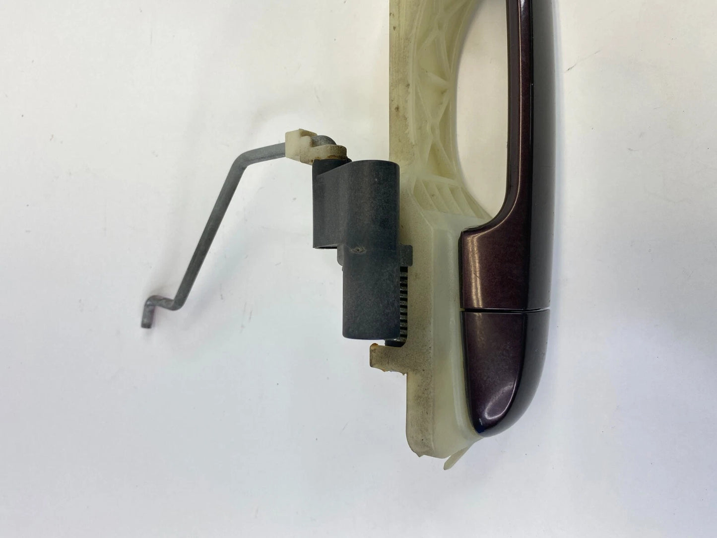 2010 11 12 2013 KIA FORTE FRONT RIGHT PASSENGER EXTERIOR OUTER DOOR HANDLE OEM