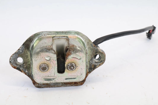 2000-2004 NISSAN XTERRA REAR BACK TRUNK LID LOCK LATCH TAILGATE ACTUATOR OEM