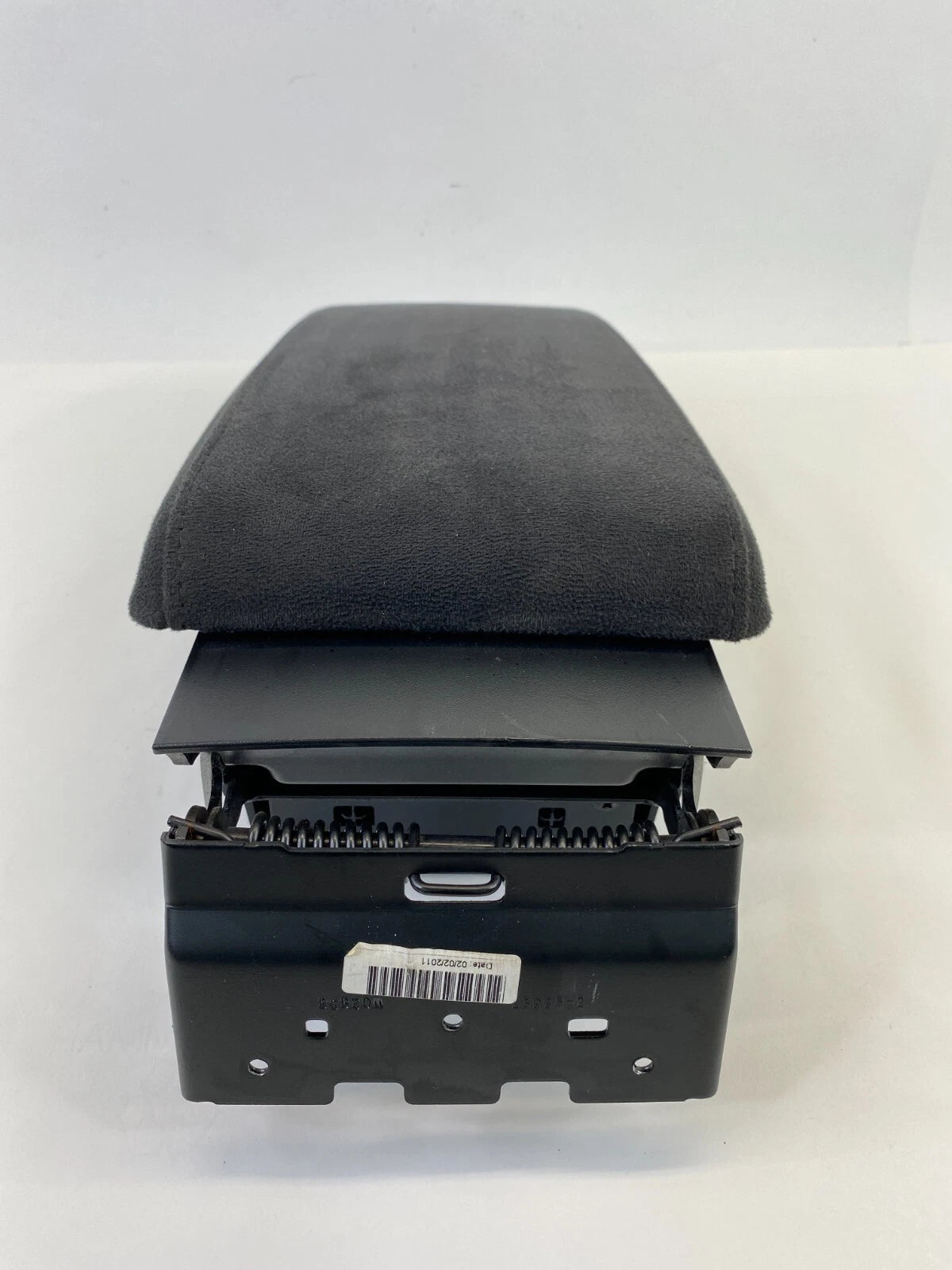 07-12 NISSAN ALTIMA CENTER CONSOLE ARM REST ARMREST LID COMPARTMENT 2388392 OEM