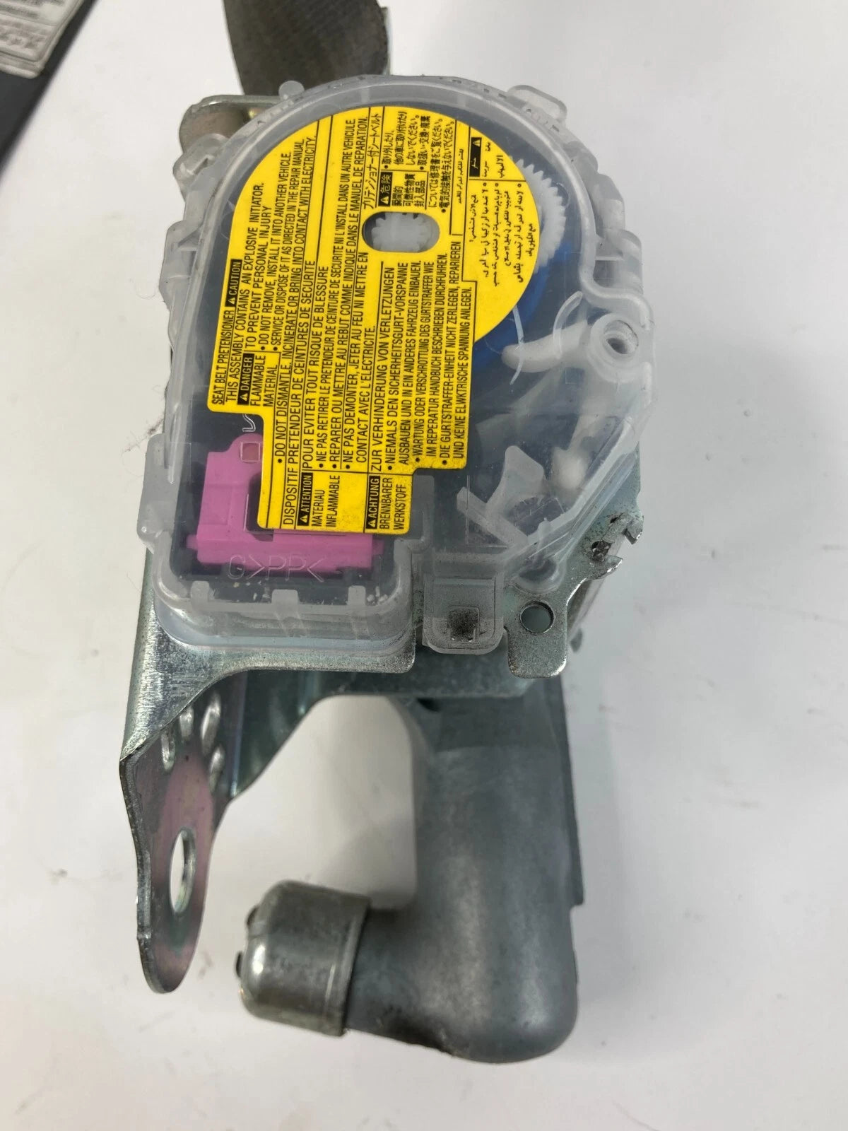 2004-2009 TOYOTA PRIUS FRONT RIGHT PASSENGER SEAT BELT RETRACTOR 7L7210-P OEM