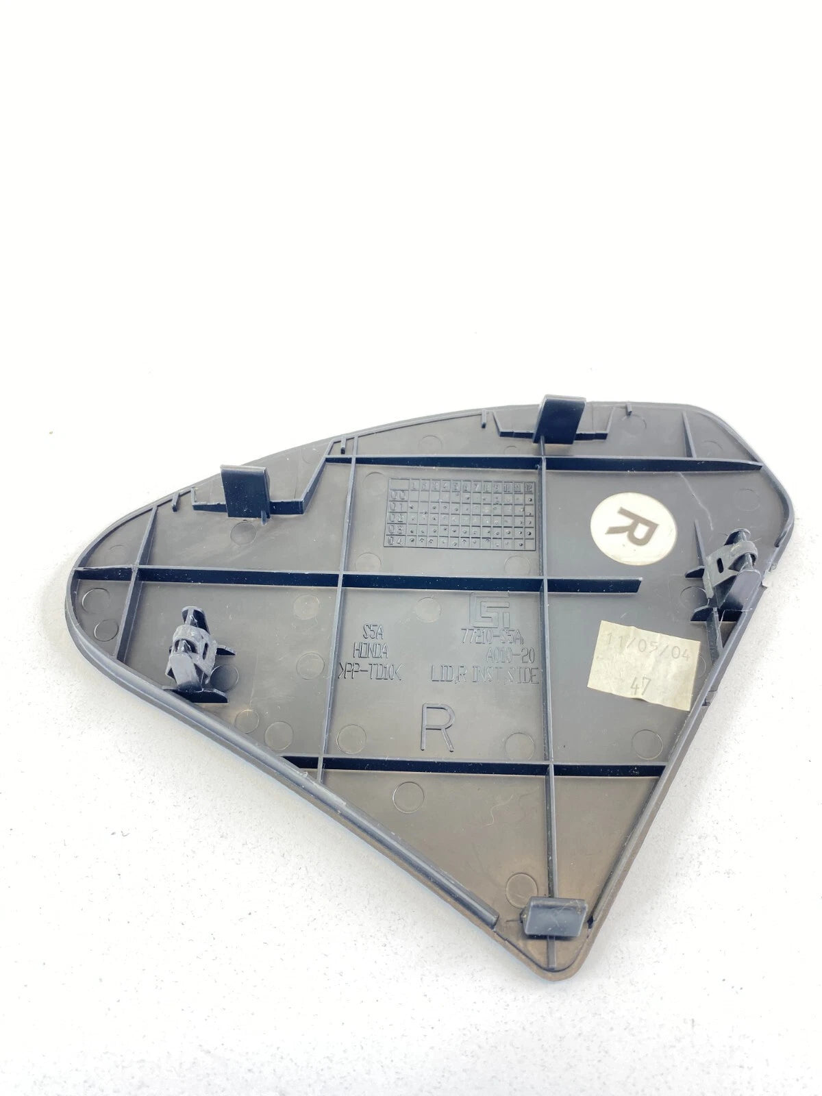 2001-2005 HONDA CIVIC DASH RIGHT PASSENGER SIDE END COVER TRIM 77210-S5A-A010-20