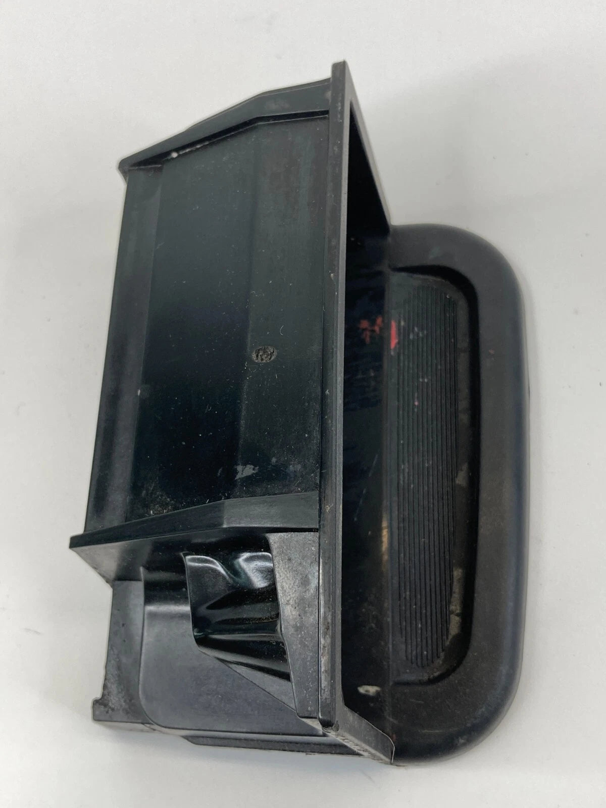 2006-2012 MERCEDES-BENZ R350 FRONT CENTER CONSOLE ASHTRAY 251-810-00-30 OEM