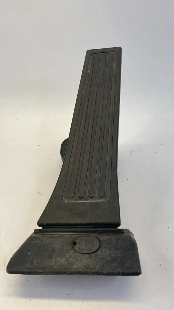 2015-2019 HYUNDAI SONATA 2.4L L4 GAS ACCELERATOR PEDAL SENSOR 35190-2E100 OEM