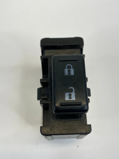 11-18 SUBARU FORESTER FRONT RIGHT PASSENGER SIDE DOOR LOCK CONTROL SWITCH OEM