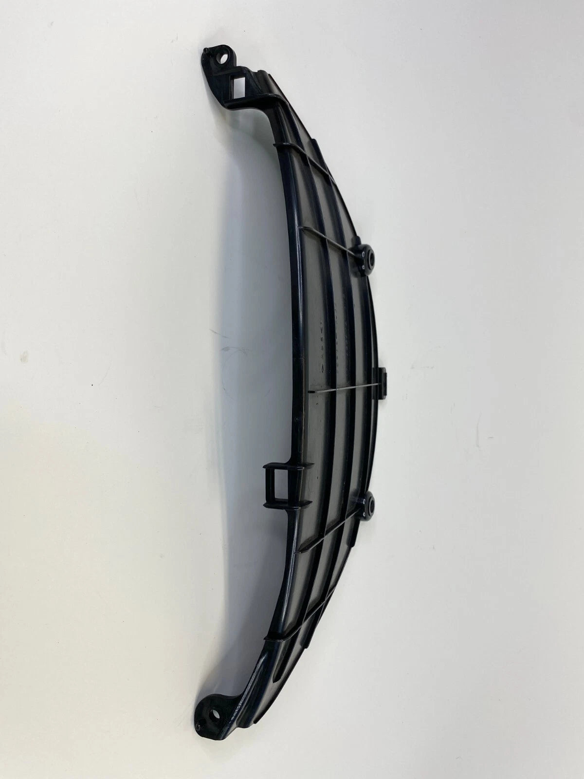 01-07 TOYOTA HIGHLANDER INSTRUMENT PANEL SPEEDOMETER CLUSTER UPPER BEZEL TRIM