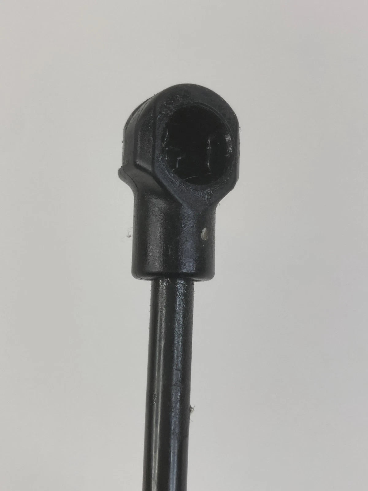12-18 FORD FOCUS SEDAN TRUNK SUPPORT SHOCK STRUT LIFT CYLINDER BM51-F406A10-CA