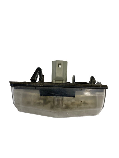 2009 2010 2011 2012 2013 TOYOTA MATRIX REAR LICENSE PLATE LIGHT LAMP E130551 OEM