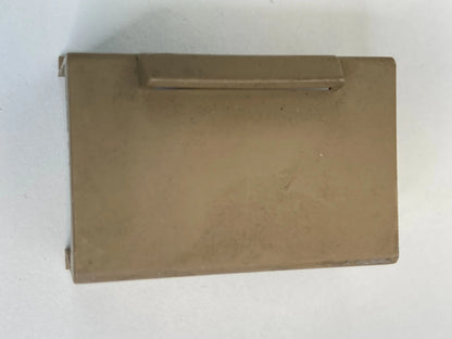 2011-2014 HYUNDAI SONATA GLOVE BOX INNER COURTESY LAMP COVER 3K845-42620 OEM