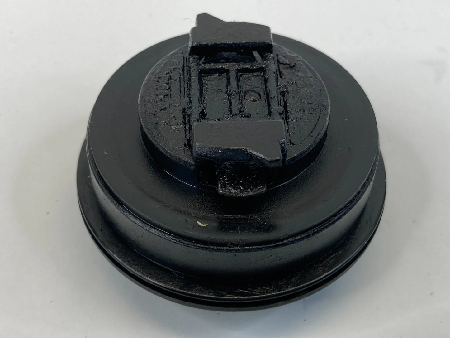 2007-2018 A6 QUATTRO S6 3.2L 24V CVT ENGINE OIL FILLER CAP LID COVER OEM