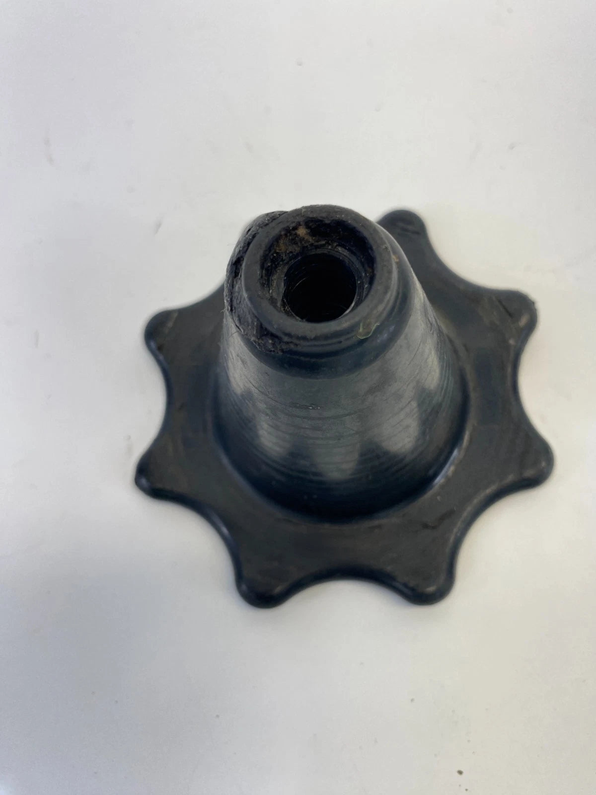 2005-2011 SAAB 9-3 SEDAN SPARE TIRE WHEEL BOLT NUT HOLDER RETAINER 90126756 OEM